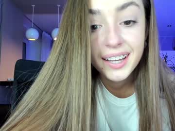 hot cam girl coy_amina_ image #2160904