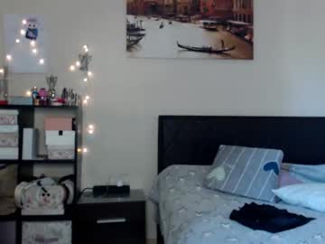 hot cam girl hugetittiesgerda image #1730634