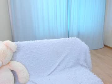hot cam girl yana_squrel_22 image #1236218