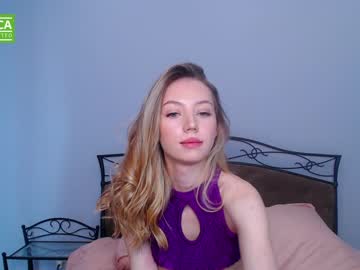 hot cam girl breeding_material image #2788535