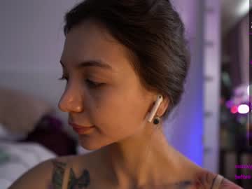 hot cam girl kronniekray image #1202076