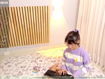 hot cam girl little_effy18 image #2600308