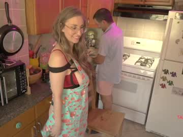 hot cam couple task_manager image #1774573