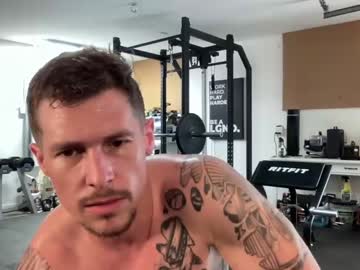 hot cam man browneyedmuscleboy32 image #4623551