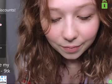 hot cam couple lottie_shine image #4412967