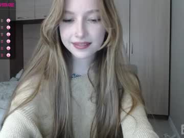 cutecringe hot cam