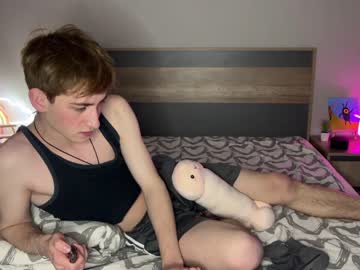 hot cam man aronyou_win image #3946890