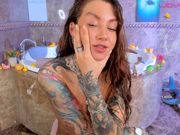 hot cam girl nickyneck image #3180535