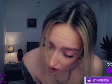 hot cam girl _yvie_ image #2899112