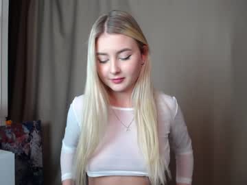 hot cam girl cute18cute image #2140102