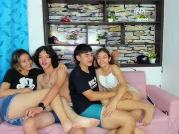 hot cam couple little_daphne image #962035