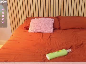 hot cam girl little_effy18 image #2452539