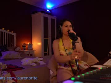 hot cam girl laurenbrite image #765651