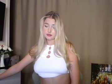 hot cam girl cute18cute image #3337119
