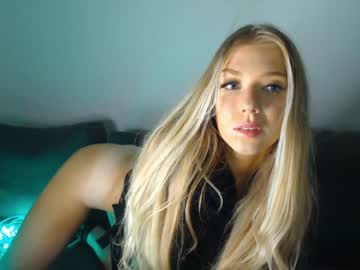 hot cam girl pervyblonde image #523614