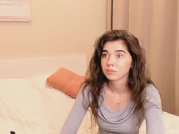hot cam girl katiebarfield image #4722637
