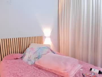 hot cam girl little_effy18 image #3244646
