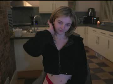 hot cam girl lucydelovely image #2405617