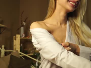 hot cam girl cuteelsa_ image #3542794