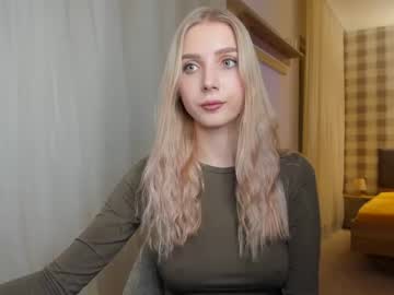 hot cam girl oh_honey_ image #1811305