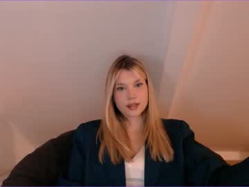 hot cam girl bitter_moon image #2356397