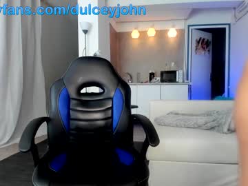 hot cam girl dulceyjohn image #3057320