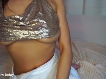 hot cam girl cassandra_diaz image #4112573
