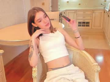 hot cam girl harrieteasley image #4664763
