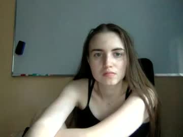 adriana_dreams hot cam