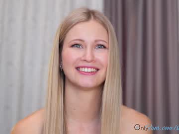 hot cam girl stella_and_stephan image #823776