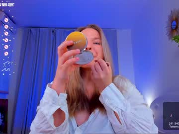 hot cam girl violla_sinz image #2496422