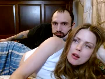 hot cam couple montyfoxx69_ image #3132139