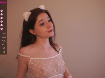 hot cam girl zaracutiee image #2413865