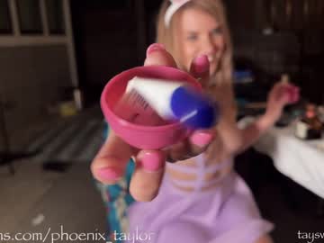 hot cam girl phoenix_taylor image #2739005