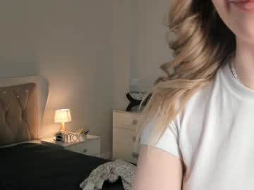 hot cam girl tothebottomofonesheart image #4248118