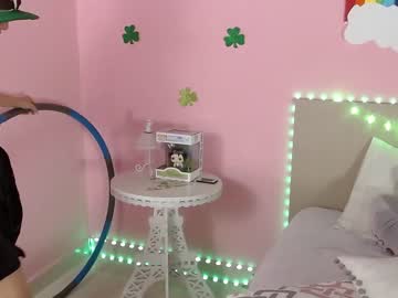 hot cam girl little_effy18 image #899195