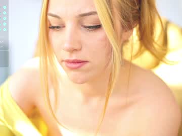 hot cam girl mia_milagros image #2707540