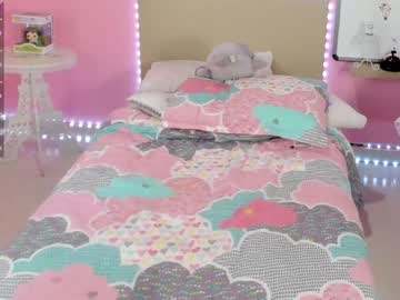 hot cam girl little_effy18 image #1464273
