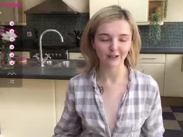 hot cam girl lucydelovely image #2907791