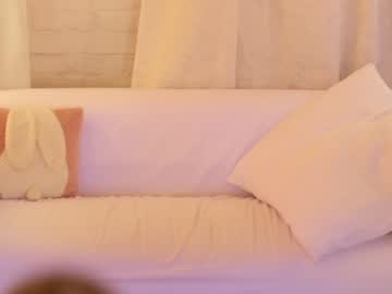 hot cam girl eva_fashionista image #3992048