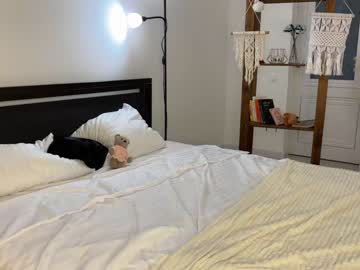 hot cam girl cuteelsa_ image #4414620