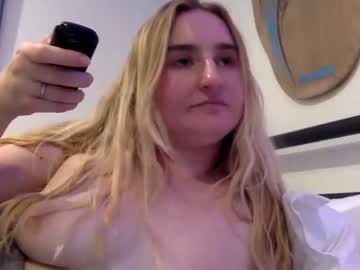 hot cam girl daisywave image #2533584