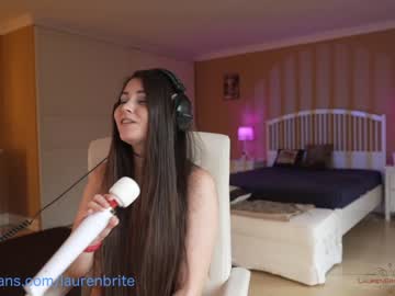 hot cam girl laurenbrite image #1818670