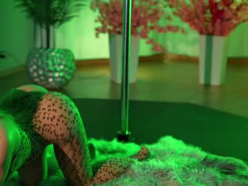 hot cam girl kittycaitlin image #4521273