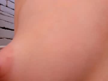 hot cam girl eugenetomas image #1040847