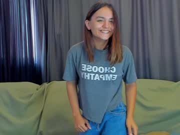 hot cam girl karalyons image #3216737