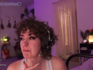 hot cam girl evelynpiers image #2043268