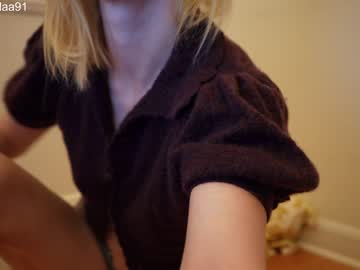 hot cam girl ellaa91 image #4060937