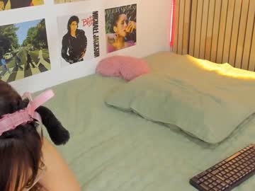 hot cam girl little_effy18 image #3522536