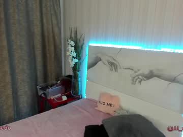 hot cam girl lili_and_niki image #1893001